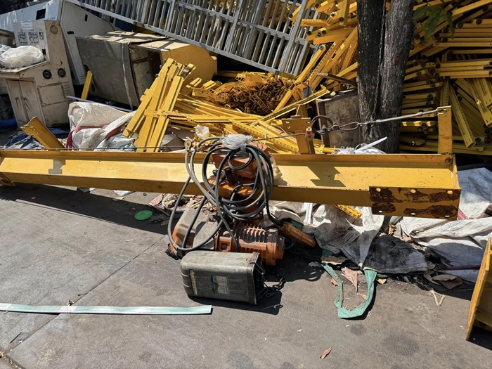 Mua Bán Máy Tời Cũ: tời xích palang, máy tời treo cũ nội địa, tời xây dựng thanh lý 2 mua bán máy tời cũ