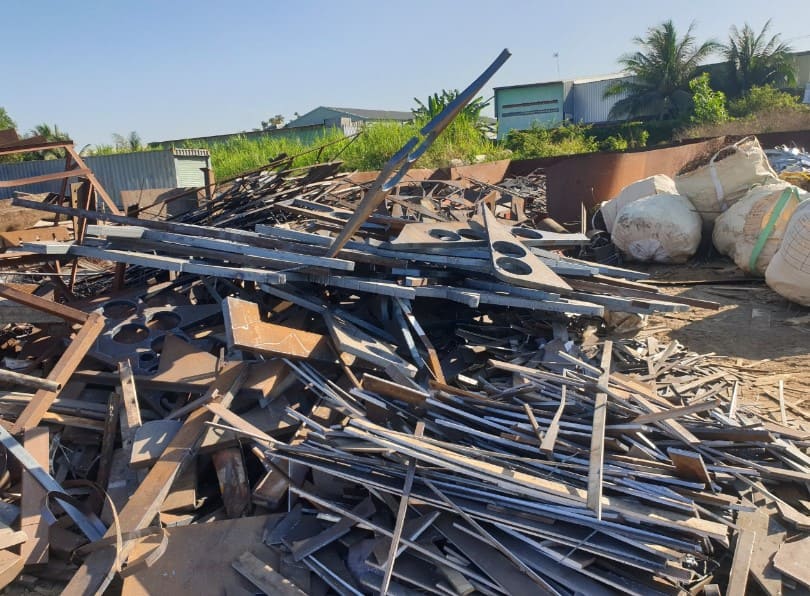Thu mua phế liệu Bình Dương giá cao 1 Thu Mua Phe Lieu 1 1